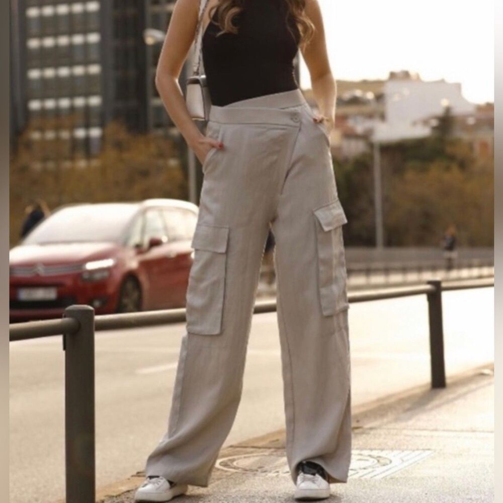 Zara CrissCross Cargo Pants Size Small NWT